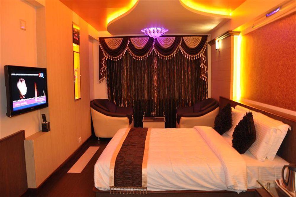 Hotel Astoria Residency Ooty Exterior foto