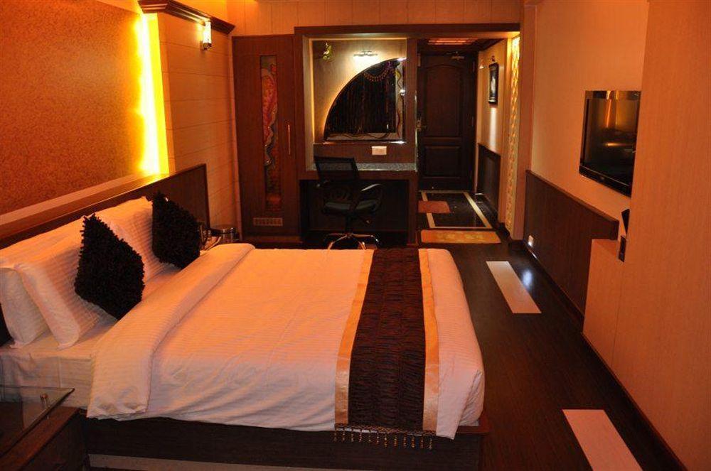Hotel Astoria Residency Ooty Exterior foto